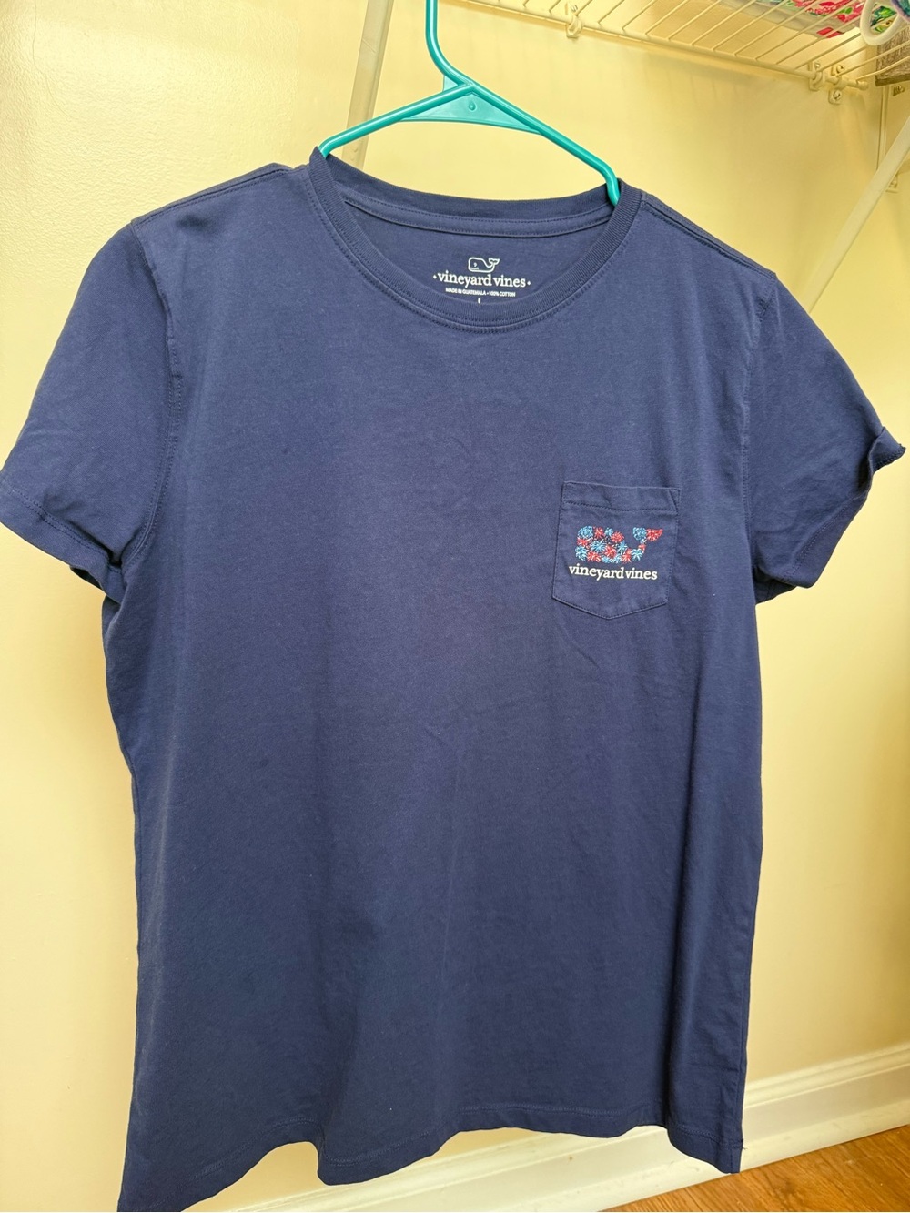 Vineyard Vines Women’s Navy Pocket T-Shirt